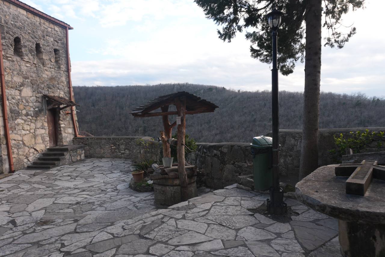 Вид снаружи