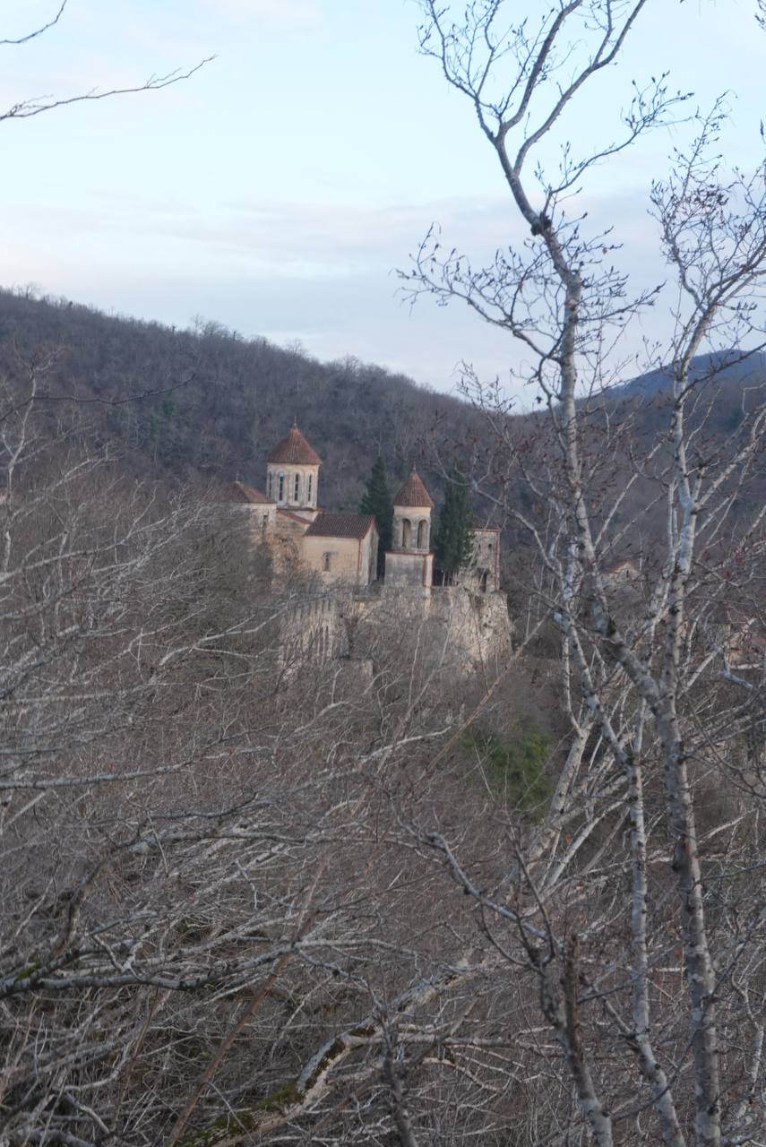 Уединенный монастырь